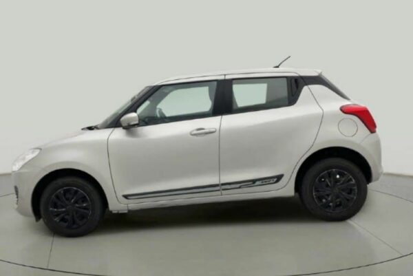 Maruti Suzuki Swift White - Image 3